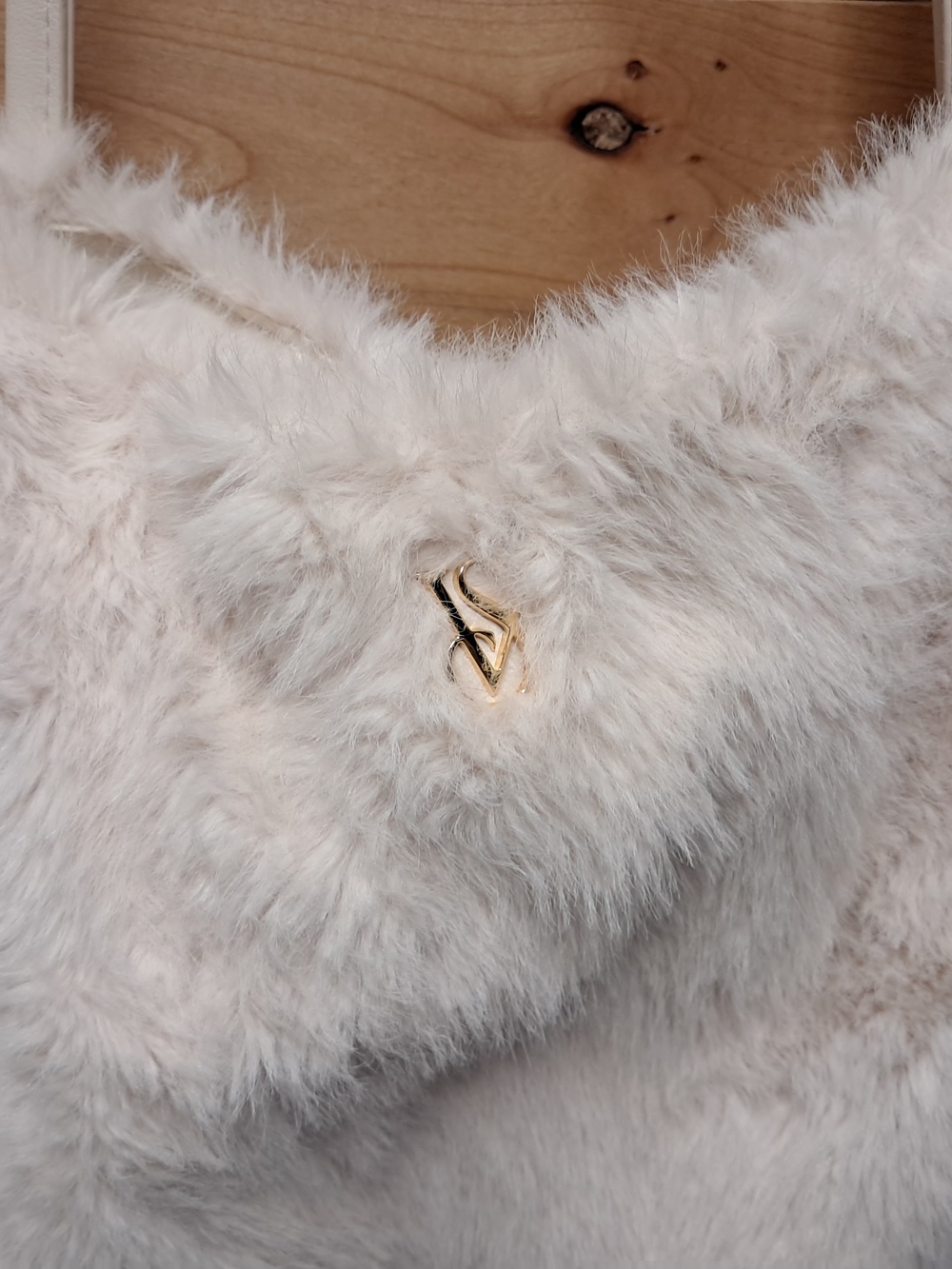 Victoria's Secret Faux Fur Tote Like New - Picture 4 of 5